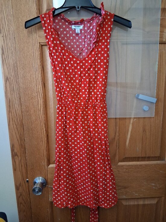 Old Navy Dresses & Skirts - Women's small Rayon red with tan dots dress